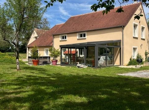 Beaumont-Sur-Sarthe, Pays de la Loire 72170