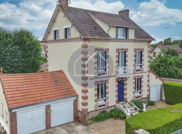 Nogent-le-Roi, Eure-et-Loir 28210