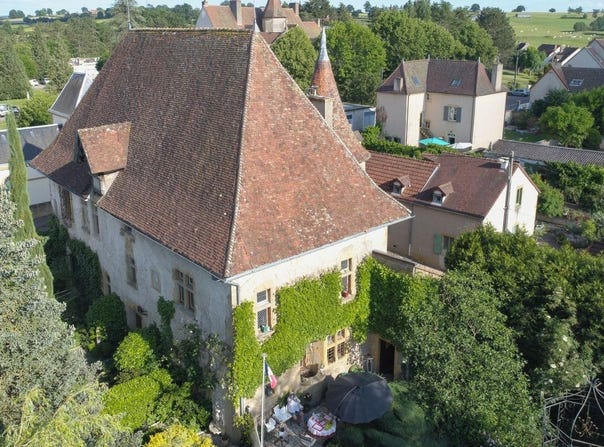 Charolles, Burgundy 71120