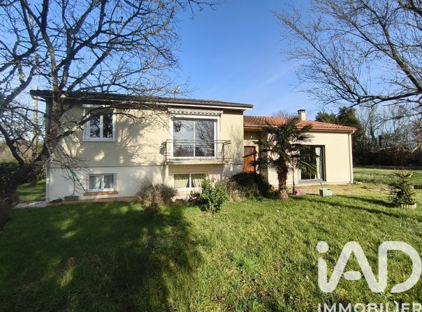 Lusignan, Nouvelle-Aquitaine 86600
