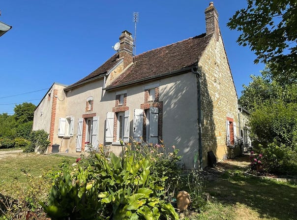 Neuvy-Sautour, Burgundy 89570