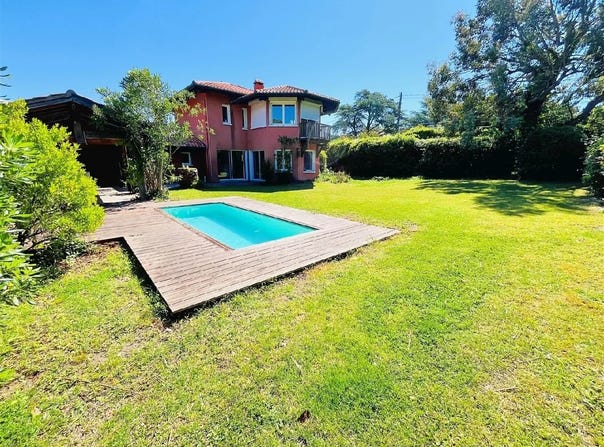 Biarritz, Pyrénées-Atlantiques 64200