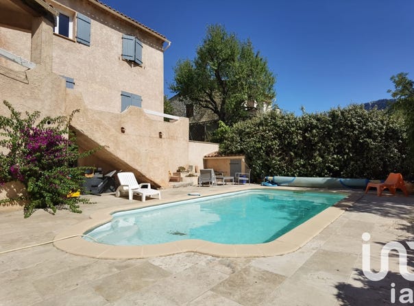 Le Revest-les-Eaux, Provence-Alpes-Côte d'Azur 83200