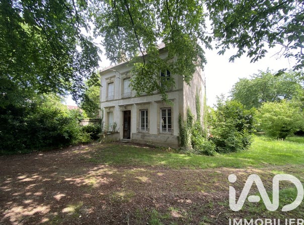 Noyon, Hauts-de-France 60400