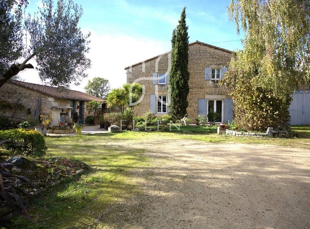Niort, Poitou-Charentes 79000
