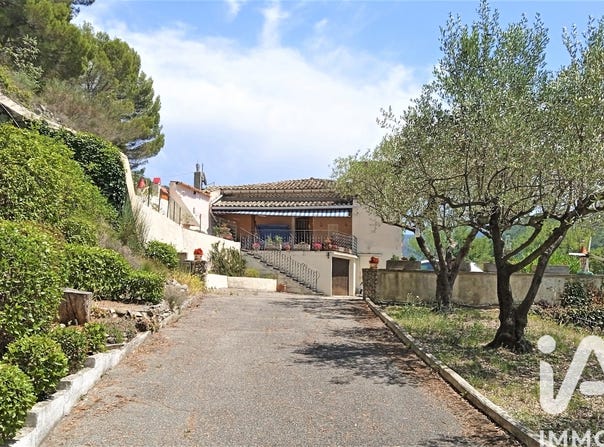 La Bégude-de-Mazenc, Auvergne-Rhône-Alpes 26160