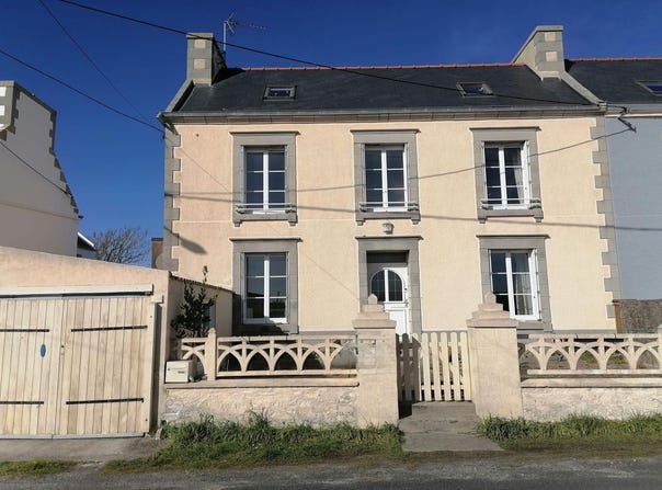 Primelin, Brittany 29770