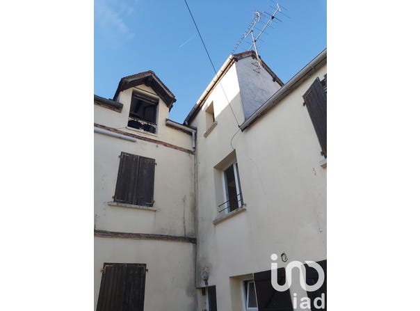Sens, Bourgogne-Franche-Comté 89100