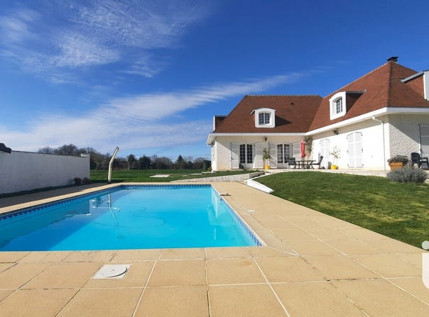 Aire-sur-l'Adour, Nouvelle-Aquitaine 40800