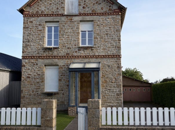 Bazouges-la-Pérouse, Brittany 35560