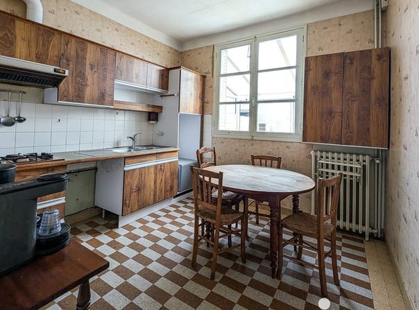 Allonnes, Pays de la Loire 72700
