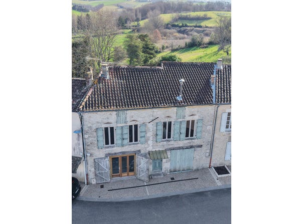 Castelsagrat, Occitanie 82400