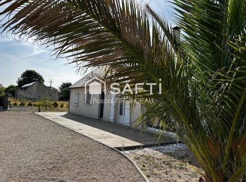 La Chapelle-Sur-Loire, Centre 37140