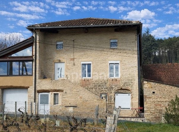 Viré, Burgundy 71260