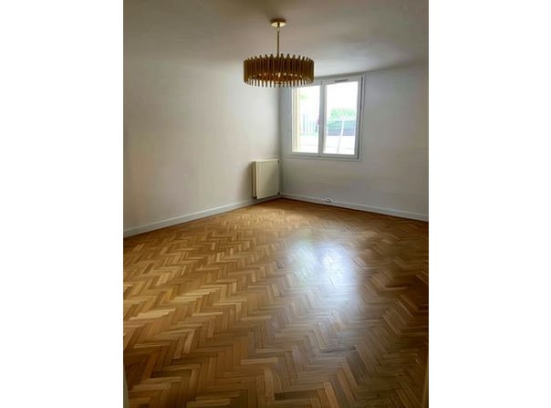 FRESNES, Île-de-France 94260