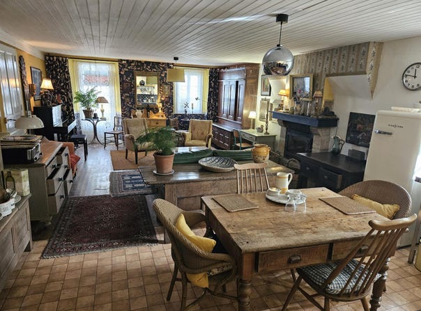 Guémené-sur-Scorff, Brittany 56160