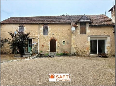 Le Grand-Pressigny, Centre 37350
