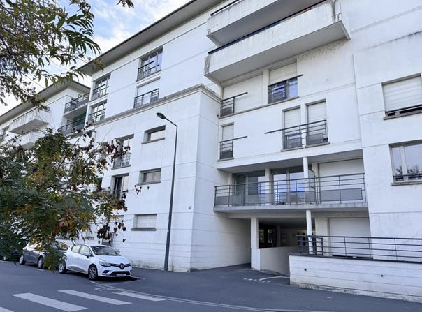 Tours, Indre-et-Loire 37000