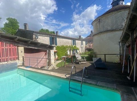 Mazeray, Poitou-Charentes 17400