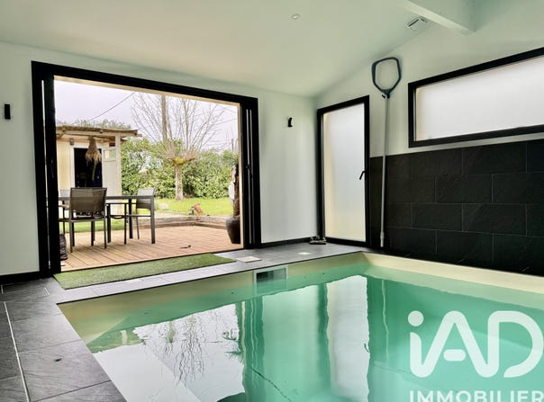 Salles, Nouvelle-Aquitaine 33770