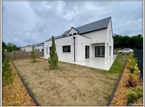 ST BARTHELEMY D ANJOU, Pays de la Loire 49124