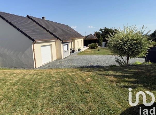 Vitry-sur-Loire, Bourgogne-Franche-Comté 71140
