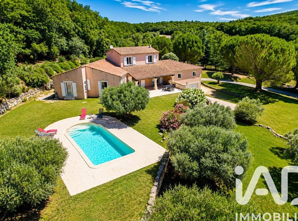 La Garde-Adhémar, Auvergne-Rhône-Alpes 26700
