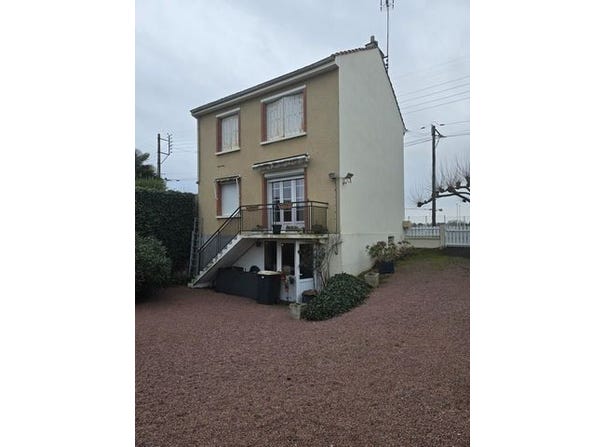 FONTENAY LE COMTE, Pays de la Loire 85200