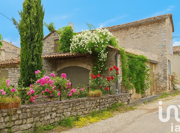 Sainte-Jalle, Auvergne-Rhône-Alpes 26110