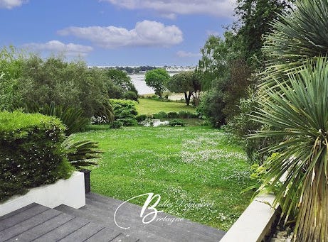 PLOUHINEC, Brittany 56680