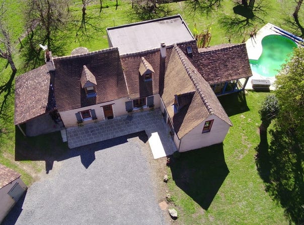 Changé, Pays de la Loire 72560