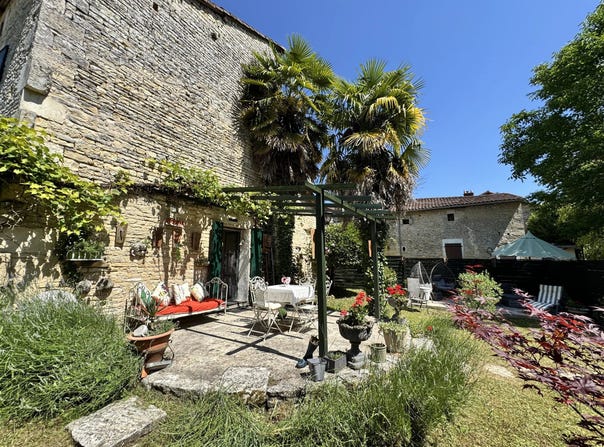 Aunac-sur-Charente, Poitou-Charentes 16460