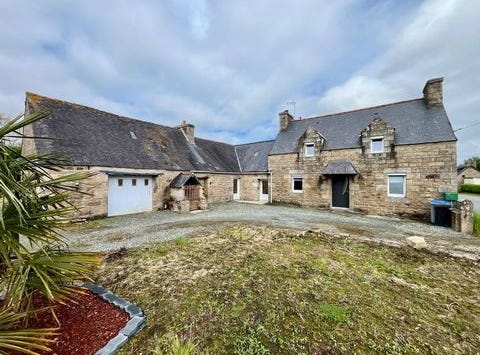 Ploubezre, Bretagne 22300