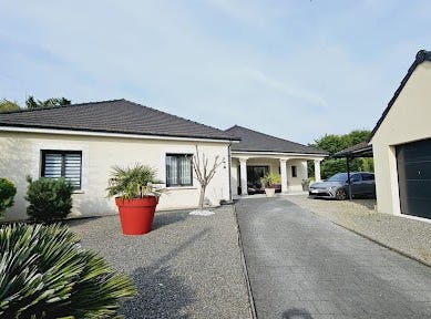 Saint-Doulchard, Centre-Val de Loire 18230