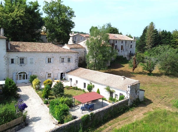 Vouzan, Poitou-Charentes 16410