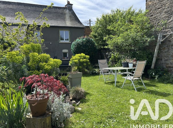 Mauron, Brittany 56430