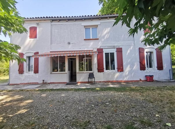 Castelsarrasin, Occitanie 82100