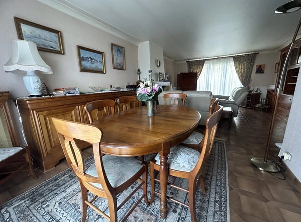 Le Mesnil-Saint-Denis, Yvelines 78320