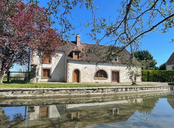 Champlost, Burgundy 89210