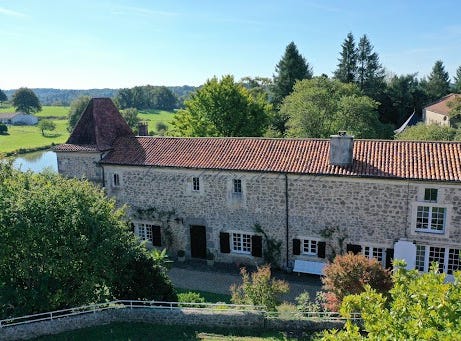 Saint-Estèphe, Nouvelle-Aquitaine 24360