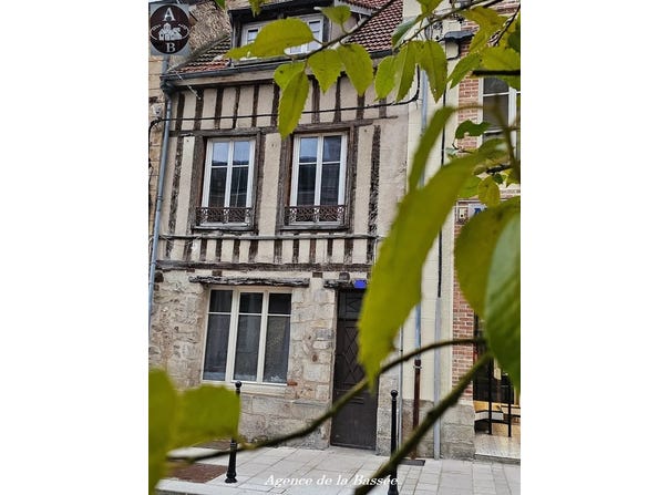 Provins, Seine-et-Marne 77160