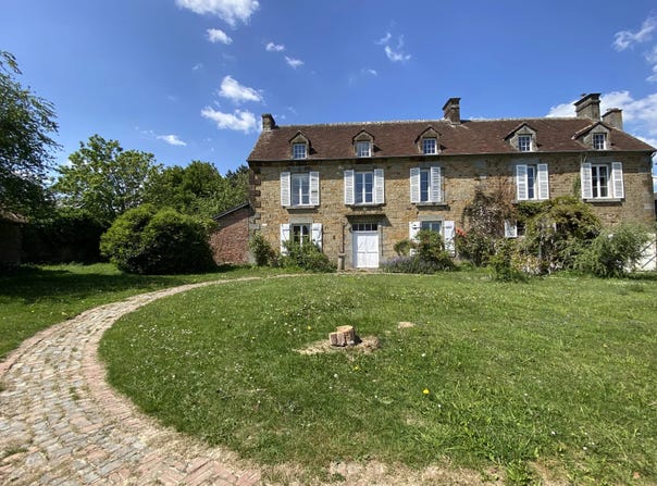 Carrouges, Orne 61320