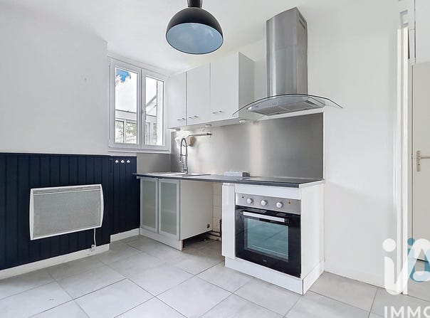 Romilly-sur-Seine, Grand Est 10100