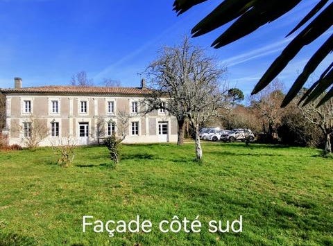 Laruscade, Aquitaine 33620
