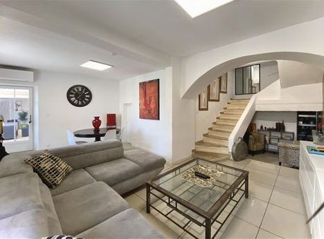 Sablet, Provence-Alpes-Côte d'Azur 84110