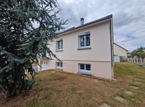 Spay, Pays de la Loire 72700