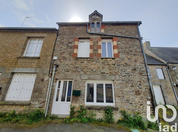 Bazouges-la-Pérouse, Brittany 35560
