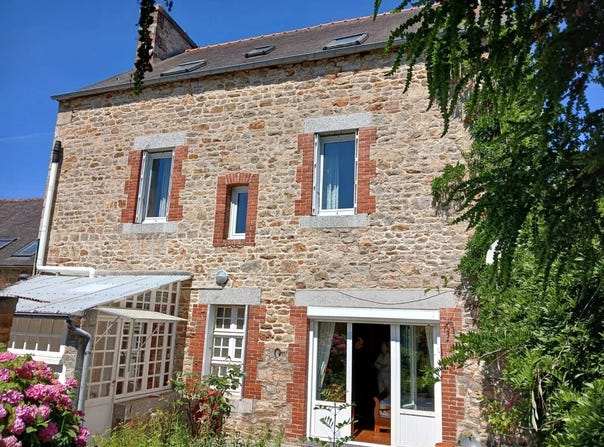 Guingamp, Côtes-d'Armor 22200