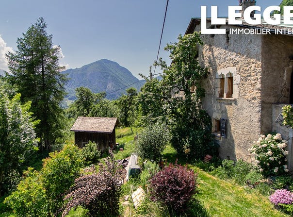 Taninges, Auvergne-Rhône-Alpes 74440