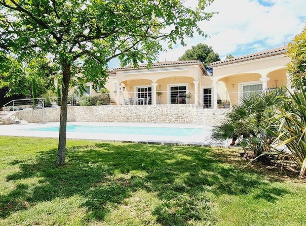Sabran, Languedoc-Roussillon 30200